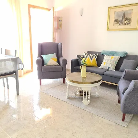 Holiday home Fantastica Casa En Tropicana Nerja